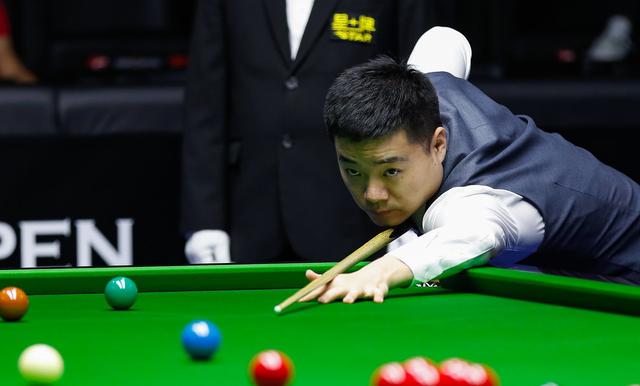 失误频频 失误频频