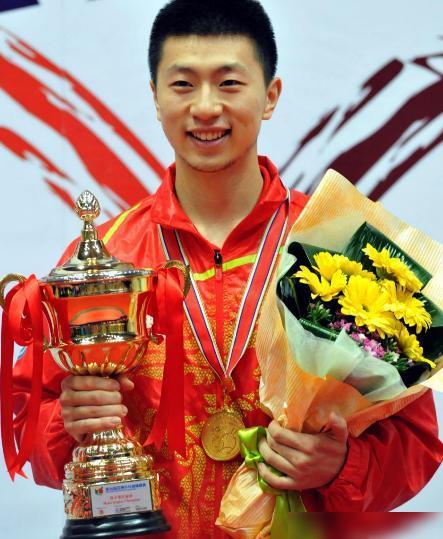 自从他初次 自从他初次